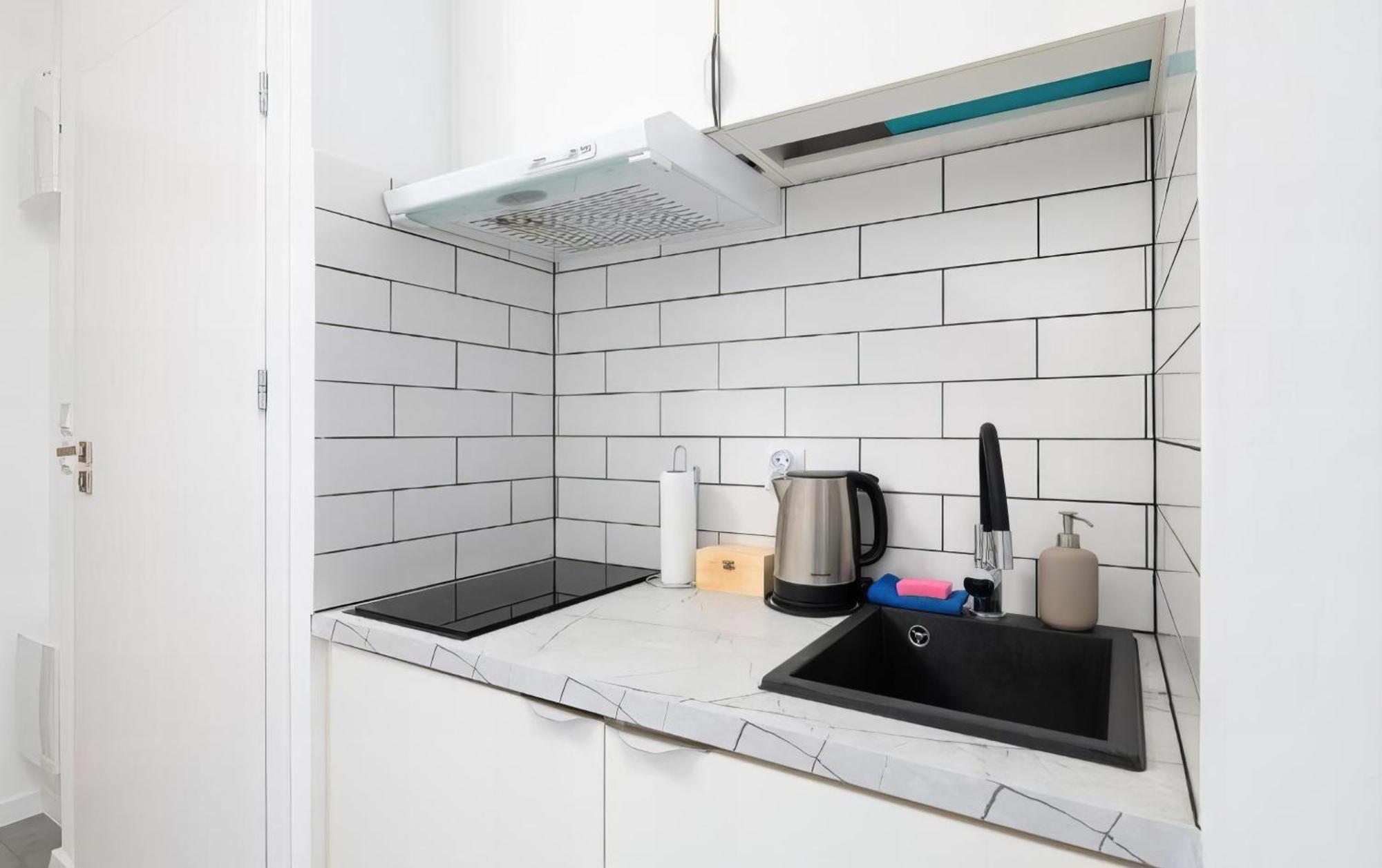 Mlambert - Aparthotel Warsawa Bagian luar foto